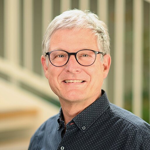 Portrait of Prof. Dr. Wolfgang Rössler