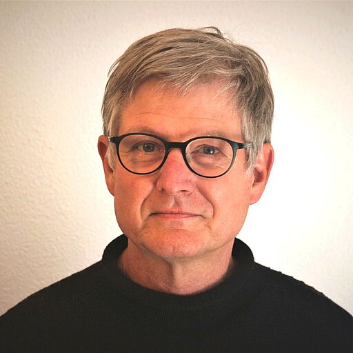 Portrait von Prof. Dr. Wolfgang Rössler